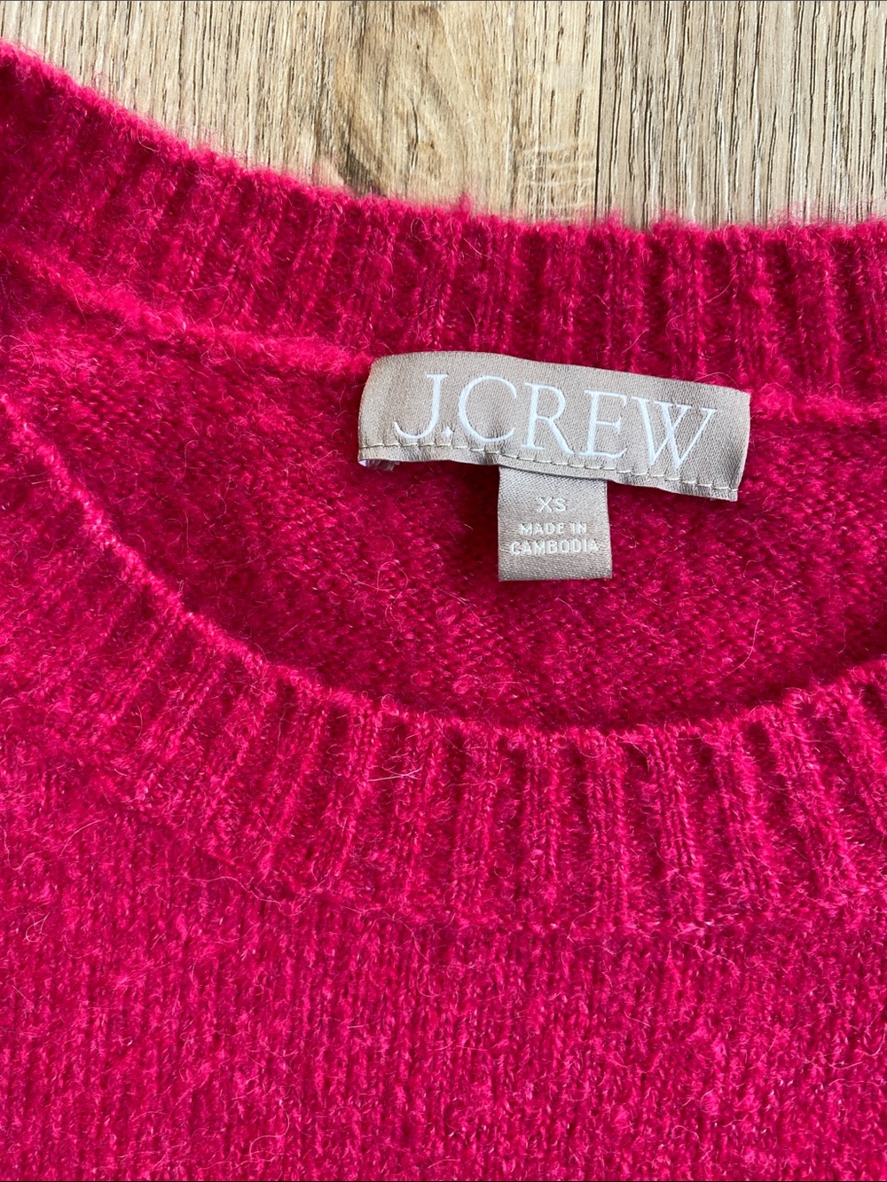 J.Crew Fuchsia Alpaca Merino Wool Blend Crewneck Sweater XS Cozy Soft Knit - Picture 4 of 11